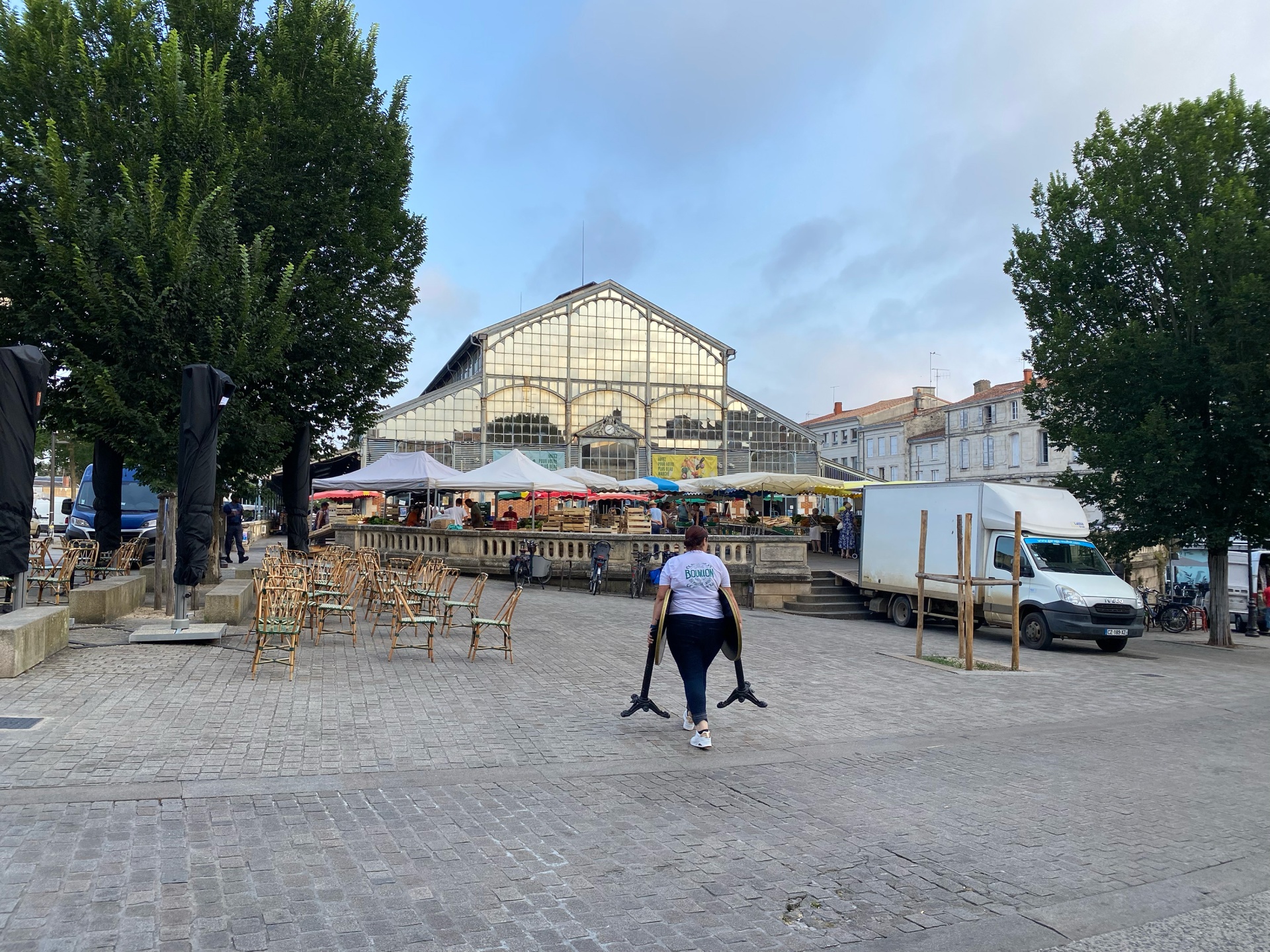 PLACE DU DONJON